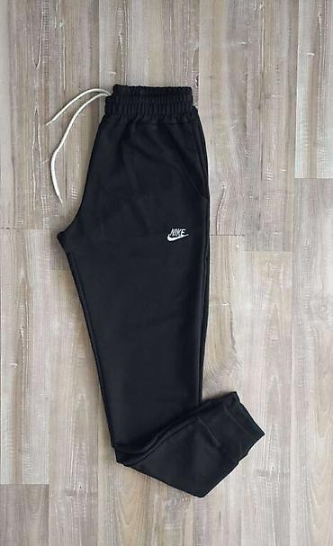 kozne pantalone zara: Zenski donji delovi
M - 2XL
1.800 din — 5