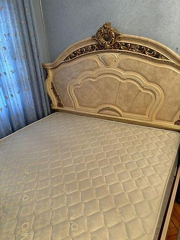 Digər mebel: Çarpayı Matras daxil 200₼Satilir. Ünvan: Sumqayıt. Ema🩶 — 1