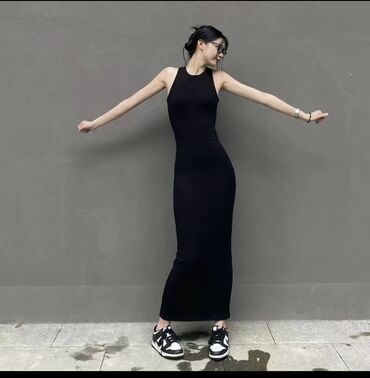 Повседневные платья: Черное длинное платье на лето Абсолютно новое 💯 Очень красиво сидит