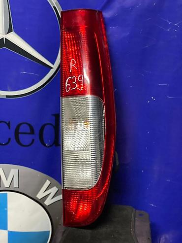 ламповый: Задний правый стоп-сигнал Mercedes-Benz 2006 г., Б/у, Оригинал, Япония — 1