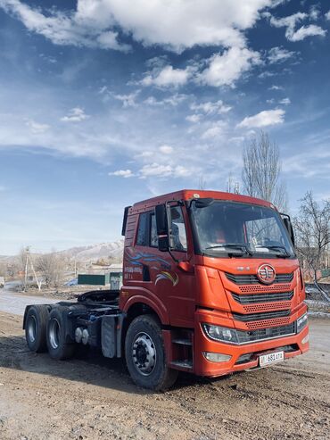 Тягачи: Тягач, 2021 г., Без прицепа — 2