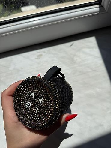 Audio: Amerikadan almisham Ela ishleyir Parlaq bəzəkli portativ Bluetooth — 3