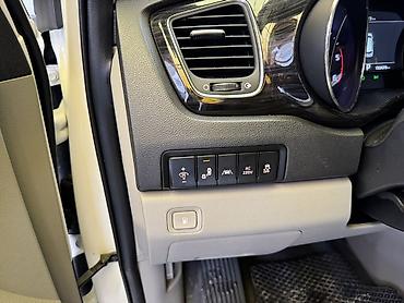 Kia: Kia Carnival: 2019 г., 2.2 л, Автомат, Дизель, Минивэн — 10