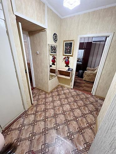 квартиру токмак: 3 комнаты, 62 м², 1 этаж, Косметический ремонт — 7