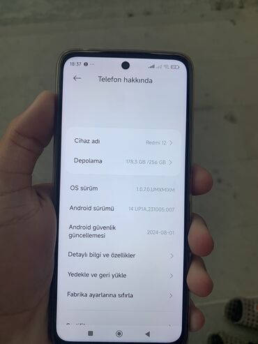 mi max 2: Xiaomi Redmi 12, 256 GB, rəng - Qara, 
 Düyməli, Barmaq izi, Simsiz şarj