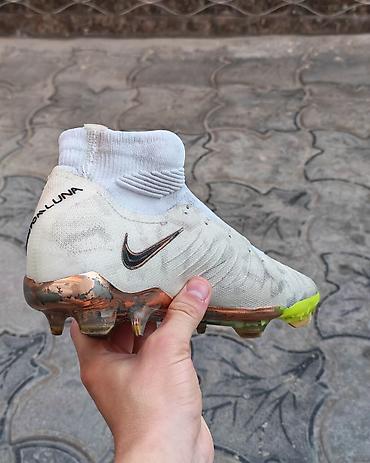 buts nike: Nike Phantom Luna Elite DF FG futbol butsası. Salamm Butsii — 2