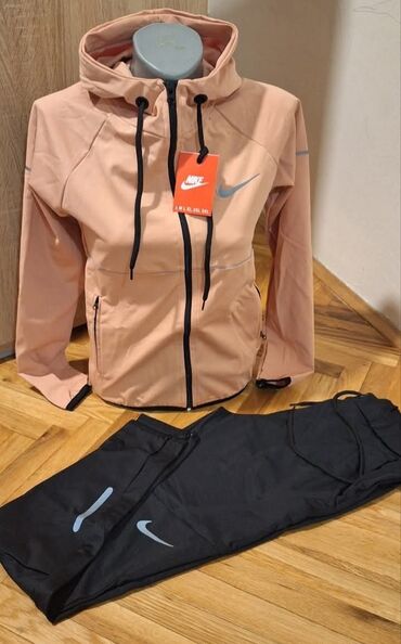 nike tech fleece novi sad: Komplet trenerka mokra likra u raznim veličinama