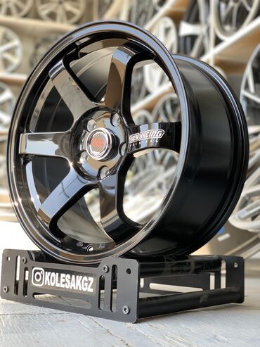 Диски: Литые Диски R 17 Комплект, отверстий - 5, Новый at lalafo.kg — 7 Диски: Литые Диски R 17 Комплект, отверстий - 5, Новый — 7