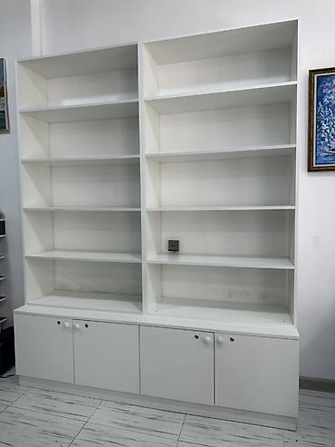 Kitab dolabları: Ağ rəngli iki bölməli kitablıq/dolap sistemi - Dizayn: Minimalist, ağ — 5