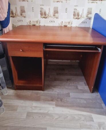 yazı masası lalafo: Kompüter masası, İşlənmiş, Açılmayan, Dördbucaq masa