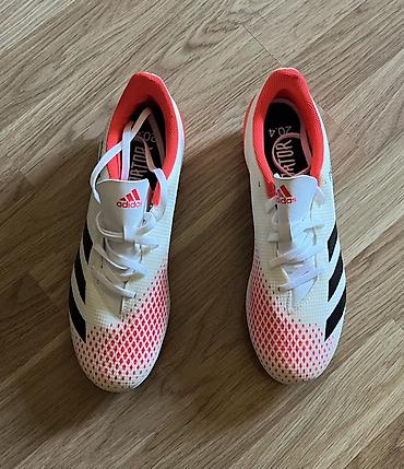 Мужская обувь: Adidas Predator kramponları - Model: Adidas Predator (yan hissədə — 2