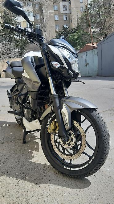 Motosikletlər: Bajaj pulsar ns 200 2019 il buraxılş 2020 il alış. 994 km yürüş. Qaraj — 19