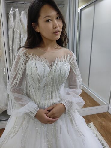 платье прокат: Свадебное платье, цвет - Пудровый