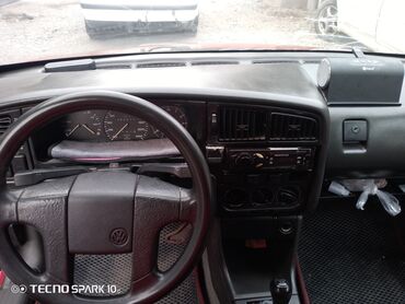 Volkswagen: Volkswagen Passat Variant: 1992 г., 1.8 л, Механика, Бензин, Универсал — 6