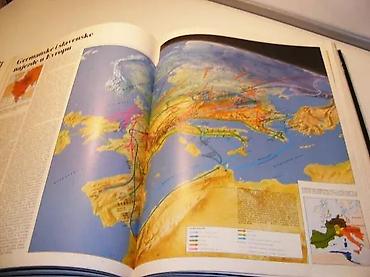 cube: Atlas svjetske povijesti, the timesIzdavač: Cankarjeva založbaPrevod — 4