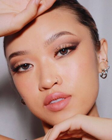 что подарить на день рождения: Вечерний, Дневной, Свадебный, Консультация, Сертифицированный визажист, Профессиональная косметика