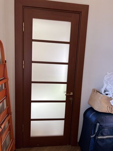 Otaq qapıları: Taxta çərçivəli daxili qapı dəsti - Material: massiv ağac çərçivə -da lalafo.az — 5 Otaq qapıları: Taxta çərçivəli daxili qapı dəsti - Material: massiv ağac çərçivə — 5