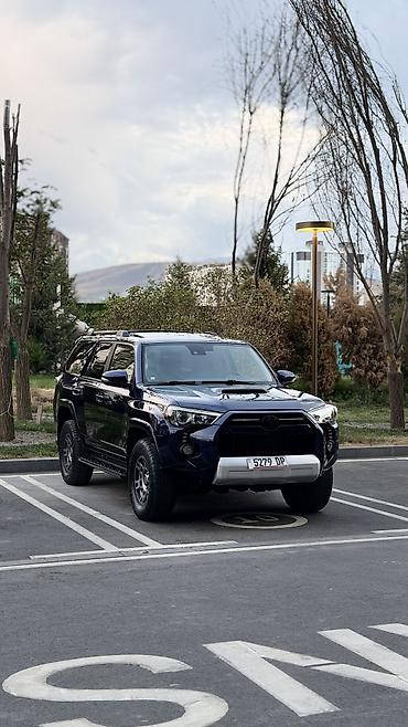 авто кран: Toyota 4Runner: 2020 г., 4 л, Автомат, Бензин, Внедорожник — 3