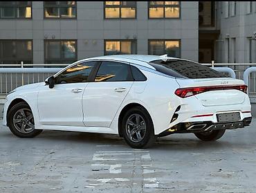 byd 2: Kia K5: 2022 г., 2 л, Автомат, Газ, Лифтбек — 5