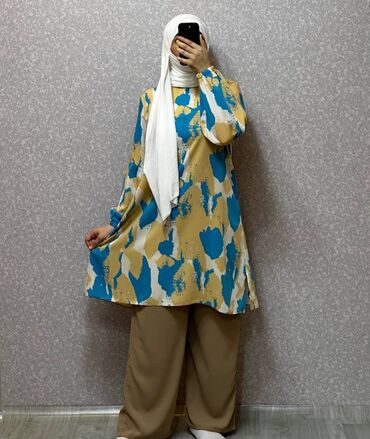 Dəstlər, kostyumlar: Hicab geyimi hicab paltarı dəst *Parça: Cesika (Mədinə ipəyi)* *Ölçü — 9