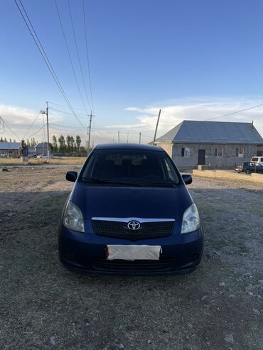 runx alex: Toyota Corolla Verso: 2003 г., 2 л, Механика, Дизель, Хетчбек