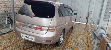 тойота с: Toyota Grand Hiace: 2001 г., 2 л, Автомат, Бензин, Минивэн