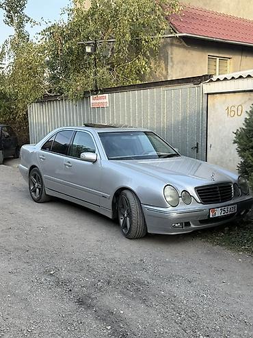Mercedes-Benz E-Class: 2002 г., 3.2 л, Автомат, Бензин, Седан