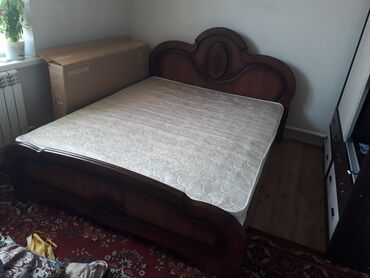кровать диван бу: Двуспальная Кровать, Б/у