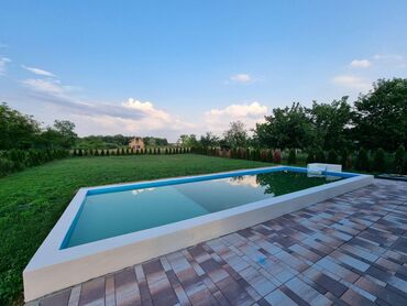 Kuće na prodaju: 100 kv. m, 3 sobe — 8