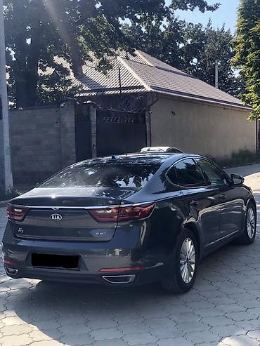 mers 220: Kia K7: 2018 г., Седан — 5