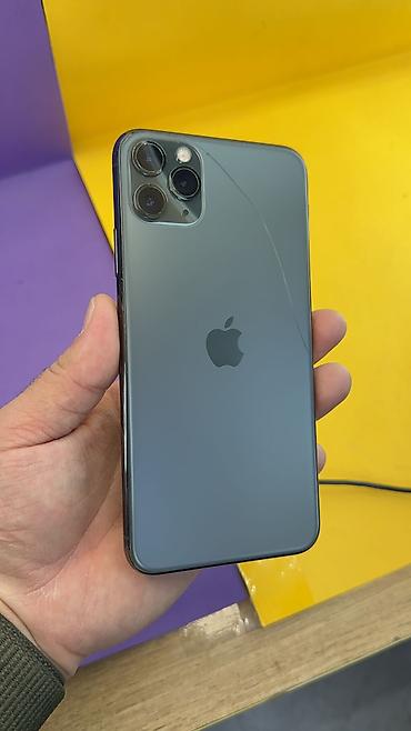 Apple iPhone: IPhone 11 Pro Max, Б/у, 64 ГБ, 80 % — 9