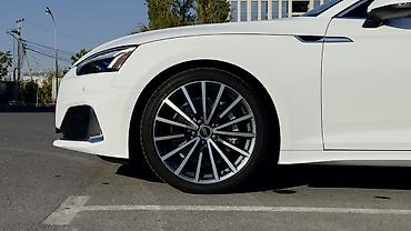 магнитафон ауди: Audi A5: 2021 г., 2 л, Робот, Бензин, Лифтбек — 4