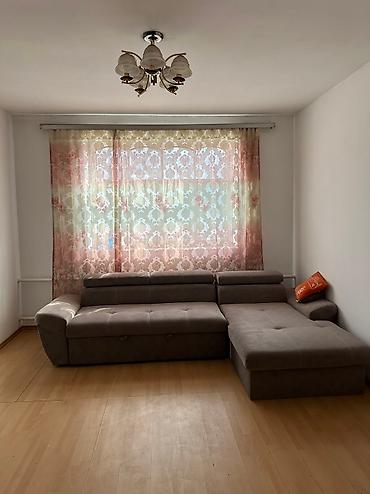 Продажа коттеджей и домов: 🏡 Продаётся 2-этажный дом в элитном районе Киргизия-1! ✨ Отличное — 10