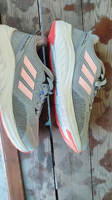adi: Кроссовки, 40, Adidas, Новый, цвет - Серый, Платная доставка — 2