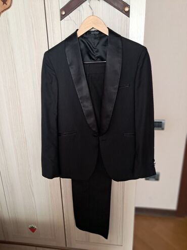 Рубашки: Мужской костюм, Демисезон, цвет - Черный