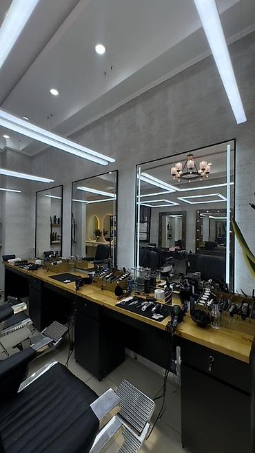 Шкафы для салонов: Продается оборудование для барбершопа Вся мебель сделана из — 2