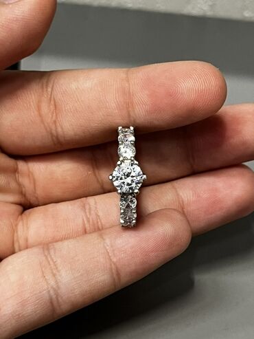 Üzüklər: Nişan, Üzük -da lalafo.az — 11 Üzüklər: Nişan, Üzük — 11