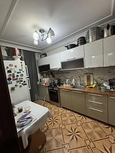 69: Продаётся 2‑комнатная квартира 69 кв м с мебелью и техникой в районе — 4