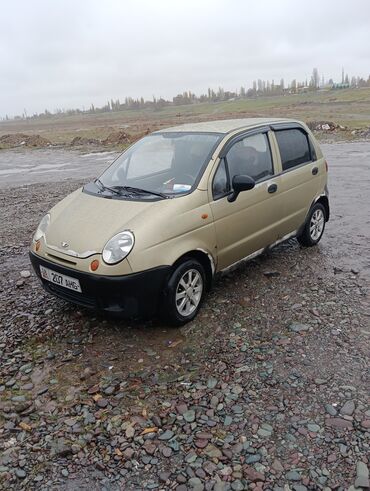 нехсия машина: Daewoo Matiz: 2010 г., 0.8 л, Механика, Бензин, Седан