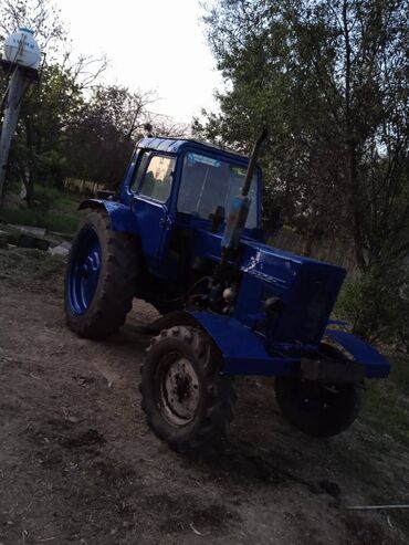 barter yük maşını: Traktor Belarus (MTZ) 1021, 1990 il, 8794694 at gücü, motor 10 l, İşlənmiş