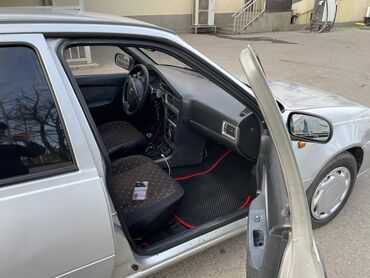 Daewoo: Daewoo Nexia: 2011 г., 1.6 л, Механика, Бензин, Седан — 11