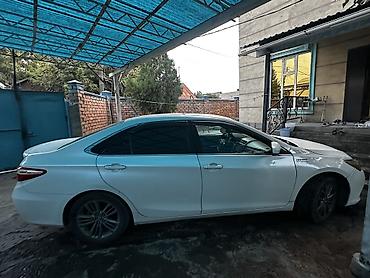 corolla 2018: Toyota Camry: 2017 г., 2.5 л, Автомат, Гибрид, Седан — 8