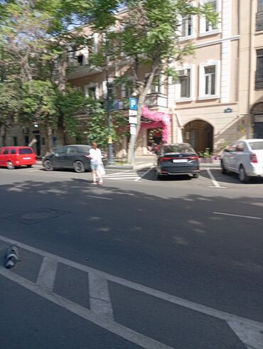 Köhnə tikili: Bakı, 28 May, 1 otaqlı, Köhnə tikili, m. Sahil, 28 kv. m