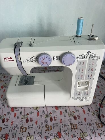 бытовая техника оптом: Швейная машина Janome