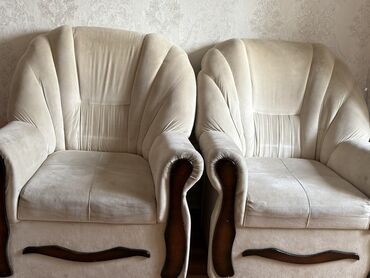 tek divanlarin qiymeti: Divan + 2 ədəd geniş kreslo divan açılandır əlaqə0707111270