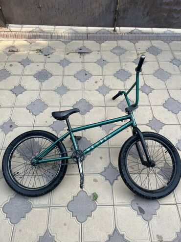 цепь золотая: BMX велосипед, Колдонулган