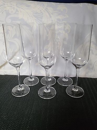 Čaše: Case nove za vino kristalno staklo Livarno Nemacka. Case nove,sve na — 6