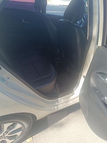 changan 75 plus: Kia Picanto: 2016 г., 1 л, Автомат, Бензин, Хэтчбэк — 10