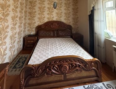 Кровати: Двуспальная кровать, С матрасом, Малайзия