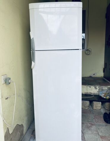 Tikiş maşınları: Beko hunduru 1.75 sm NOFROST hec bir prablemi yoxdur cox yaxwi soyudur